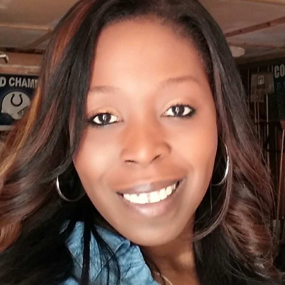 Meet your Posher, Kimberlee